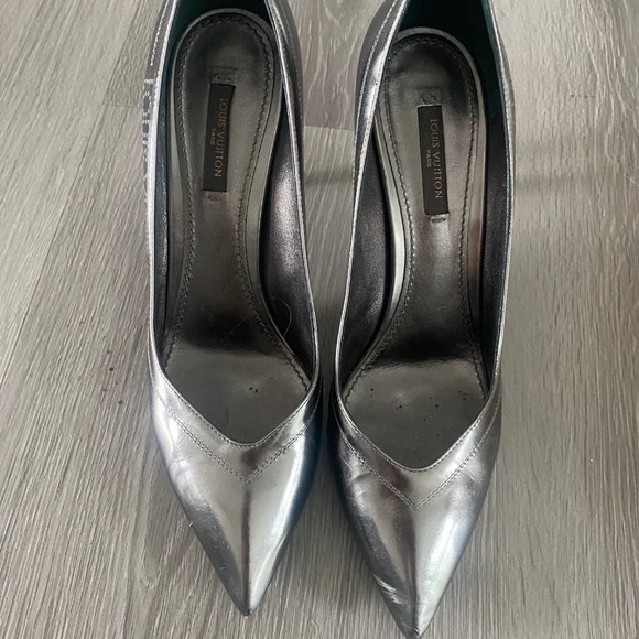 Authentic Louis Vuitton Chrome Leather Monogram High Heel 7.5 US - Picture 1 of 12